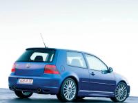  Golf R32