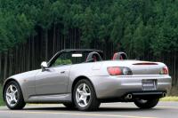  S2000