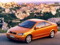 Opel Astra coup