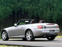  S2000