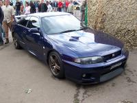  Skyline R33