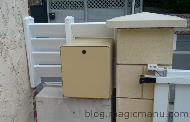Blog de magicmanu : Aménagement de notre maison, Clôture façade en PVC