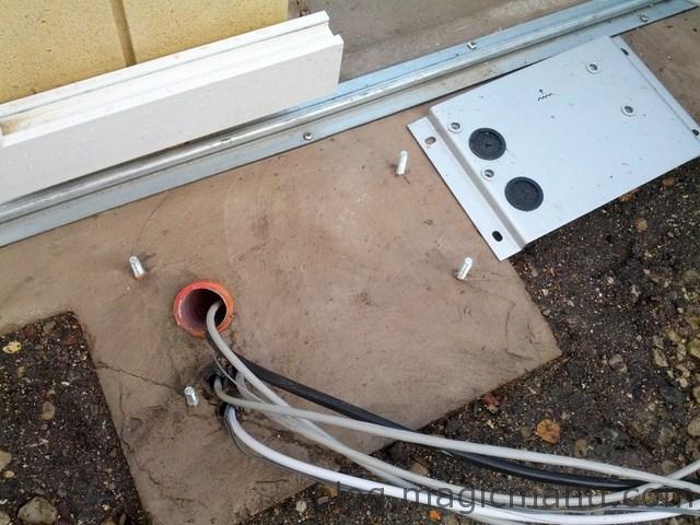Blog de magicmanu : Aménagement de notre maison, Portail coulissant : la motorisation (Extel Cara)
