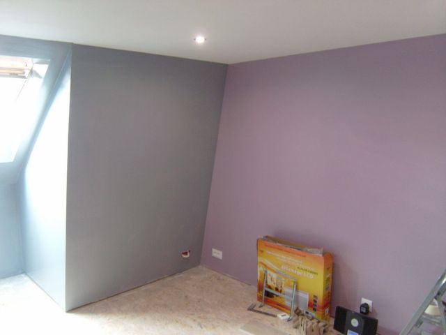 Blog de magicmanu :Aménagement de notre maison, Peinture Chambre (Violet & Gris)