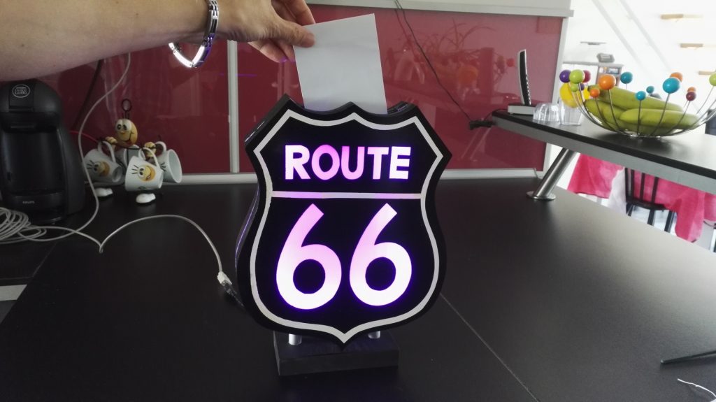 Urne Lumineuse Route 66 4