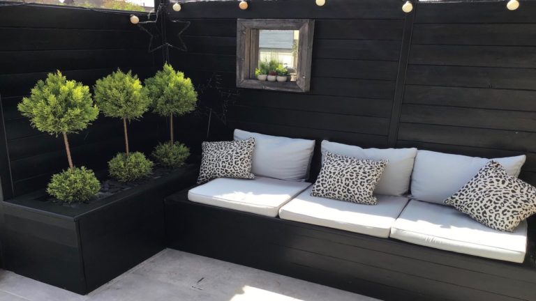 Fabriquer un banc de jardin en bois avec bac à fleurs